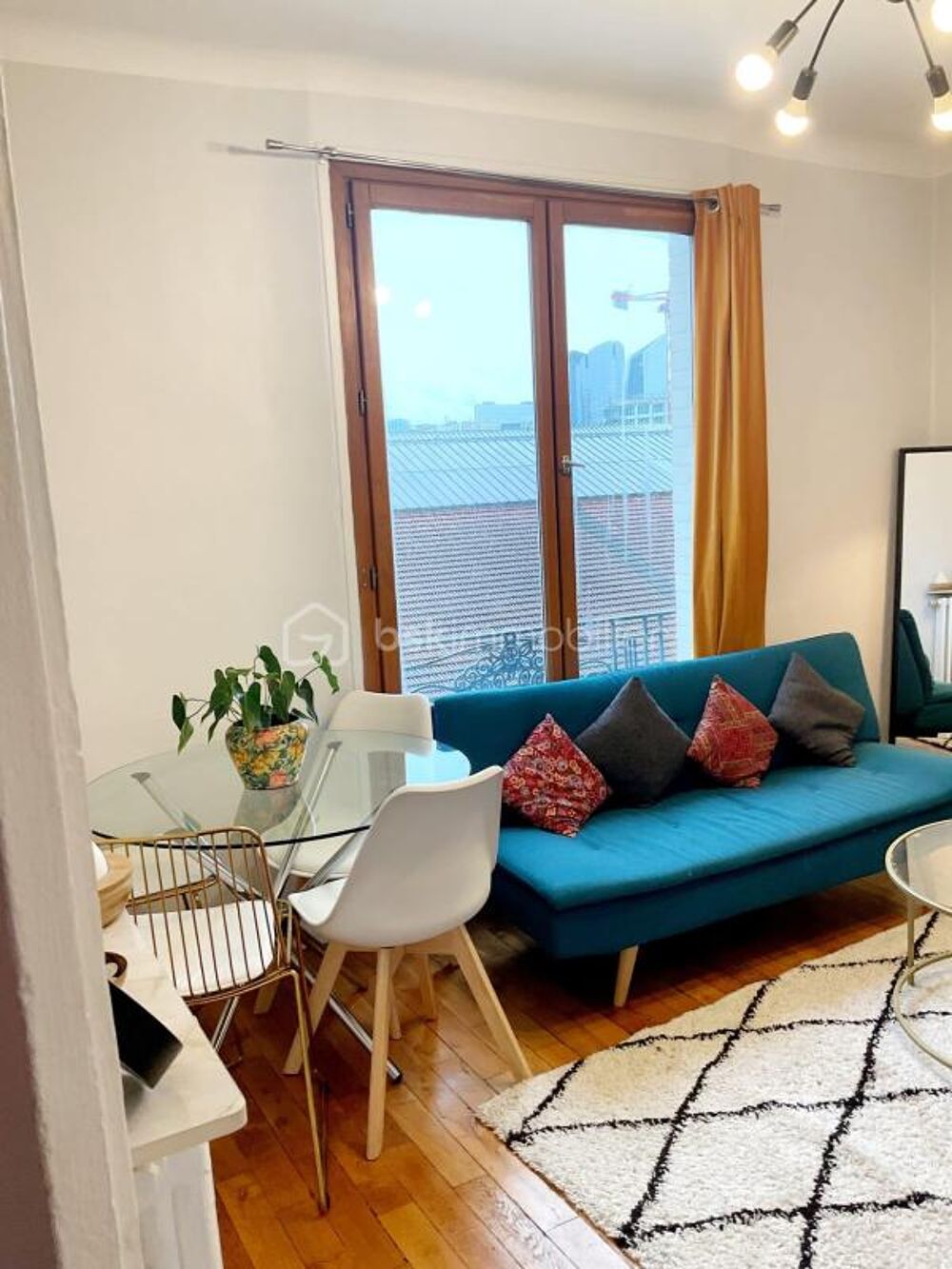 Vente Appartement UN JOLIE 2 pièces VUE LA DEFENSE au pied du tramway La garenne colombes