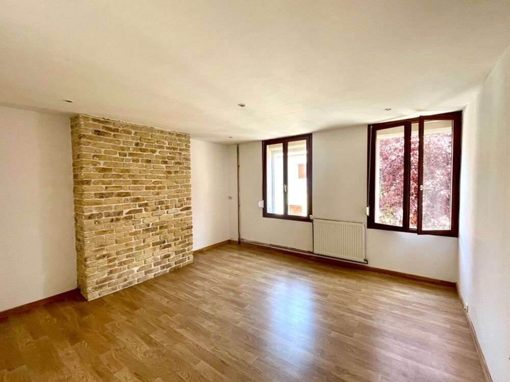 Maison à vendre 3 pièces CALAIS (62), 87m2 , 2 chambres ( possible trois), cour , rue calme proche centre ville et autoroute