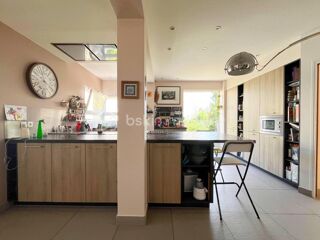  Maison � vendre 6 pi�ces 210 m�