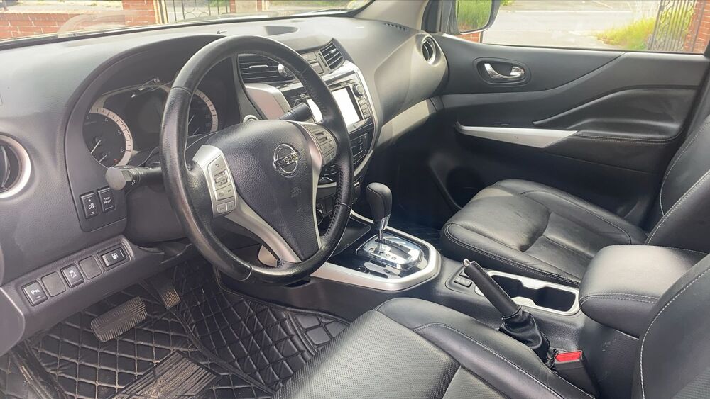 Navara NP300 2.3 dCi 190 4WD BVA Double Cabine Tekna+ 2019 occasion 59870 Vred