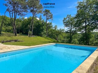  Propriété/château à vendre 7 pièces 250 m²