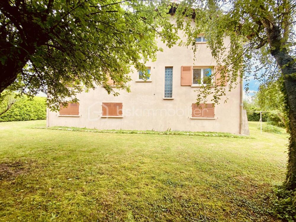 Vente Maison Maison de 92 m2 Marlieux avec fort potentiel! Marlieux