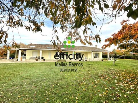   Pavillon Maison - 10 pi�ce(s) - 267 m�