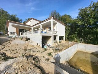  Maison � vendre 5 pi�ces 170 m�