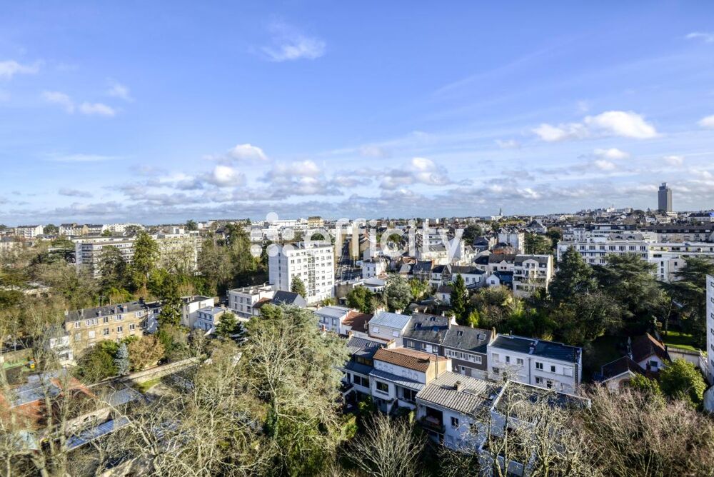 à vendre  Appartement Nantes (44000)