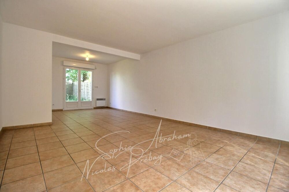 Vente Maison Maison avec 5 chambres, garage et jardin Toury