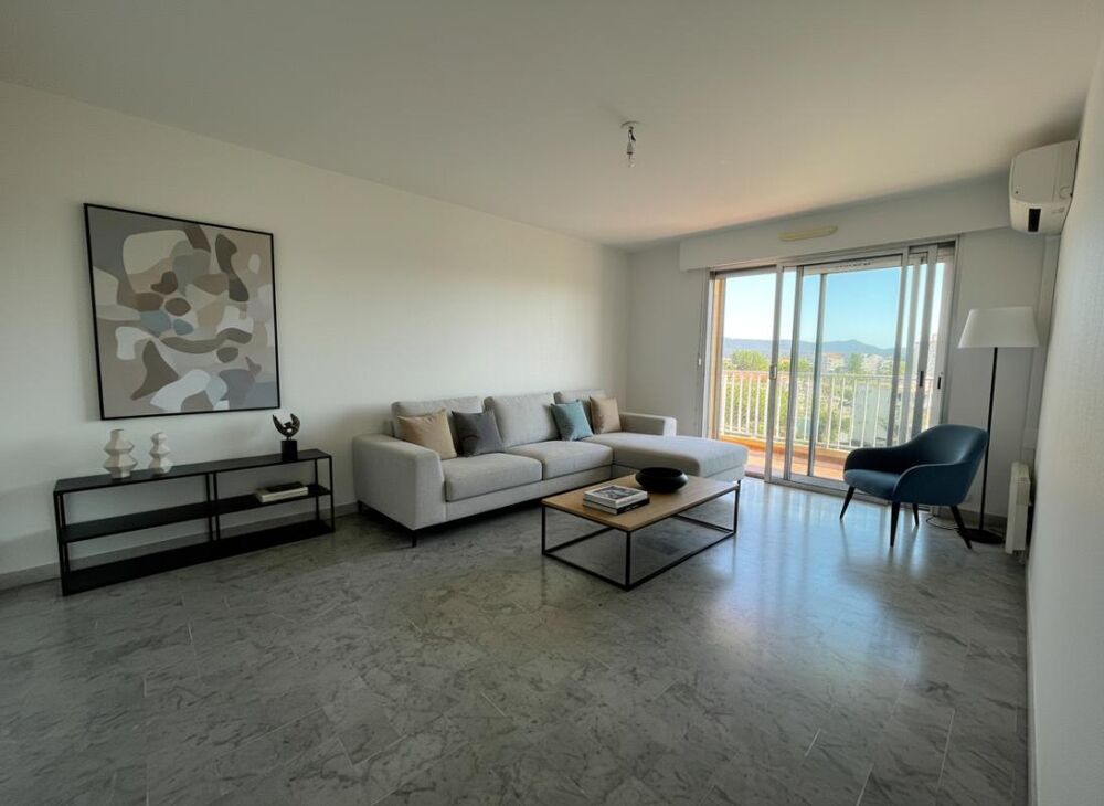 Vente Appartement Appartement 2 Pièces dernier étage Fréjus sans vis à vis Frejus