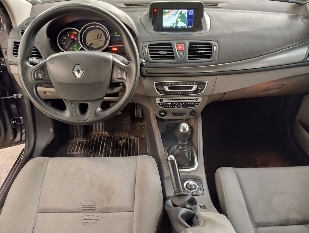 M&eacute;gane 1.5 DCI 110 CARMINAT TOM TOM 2010 occasion 06640 Saint-Jeannet