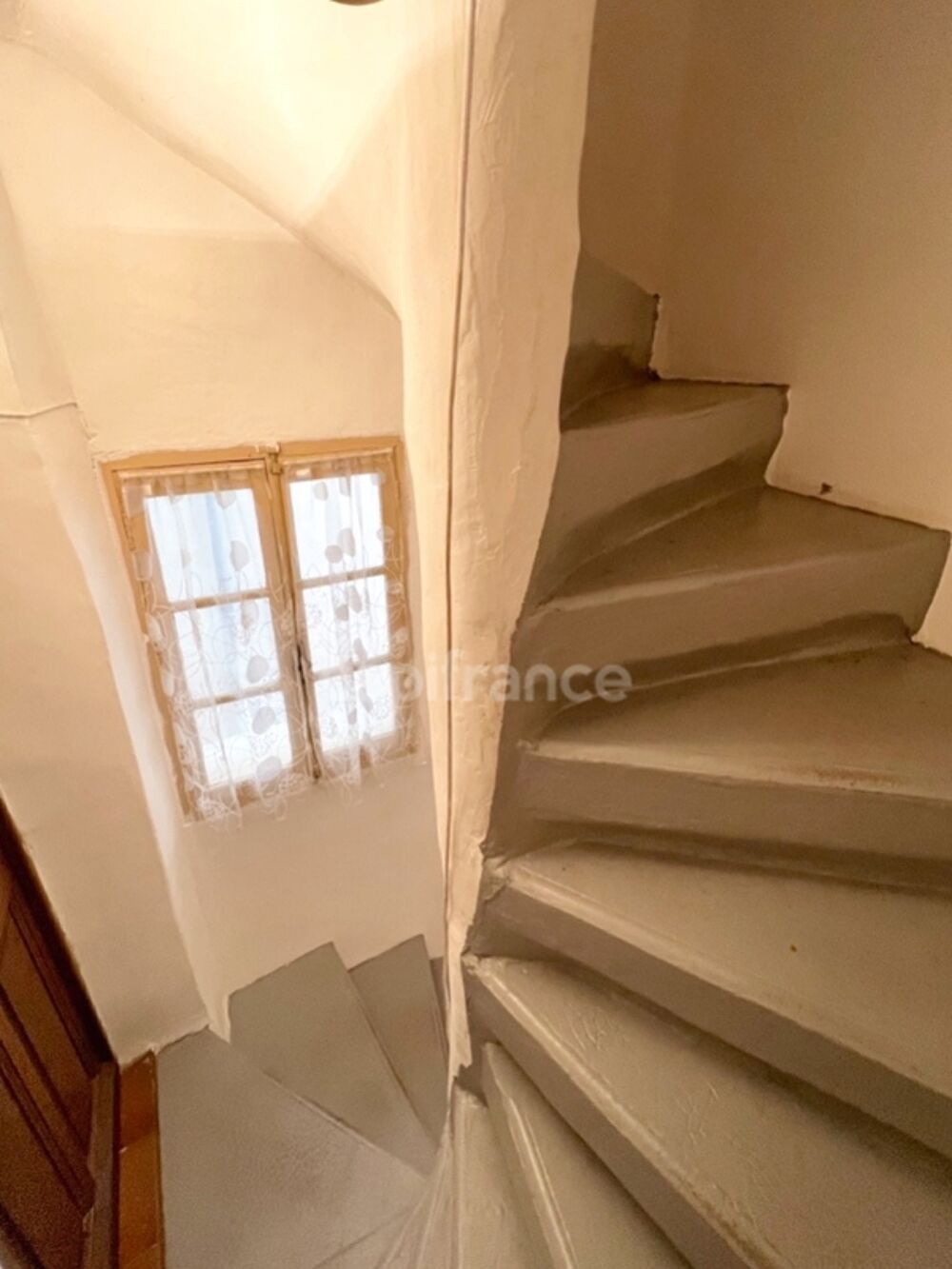 Maison de ville à vendre 5 pièces 104m2 4 chambres centre historique FORCALQUIER (04)