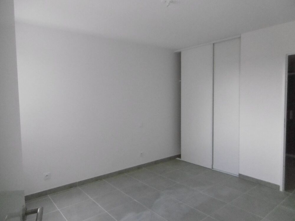 T2 avec balcon et parking à COLOMIERS