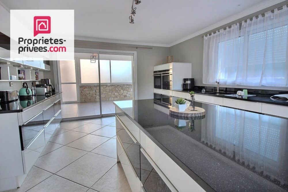 � vendre  Villa Fr�jus (83600)