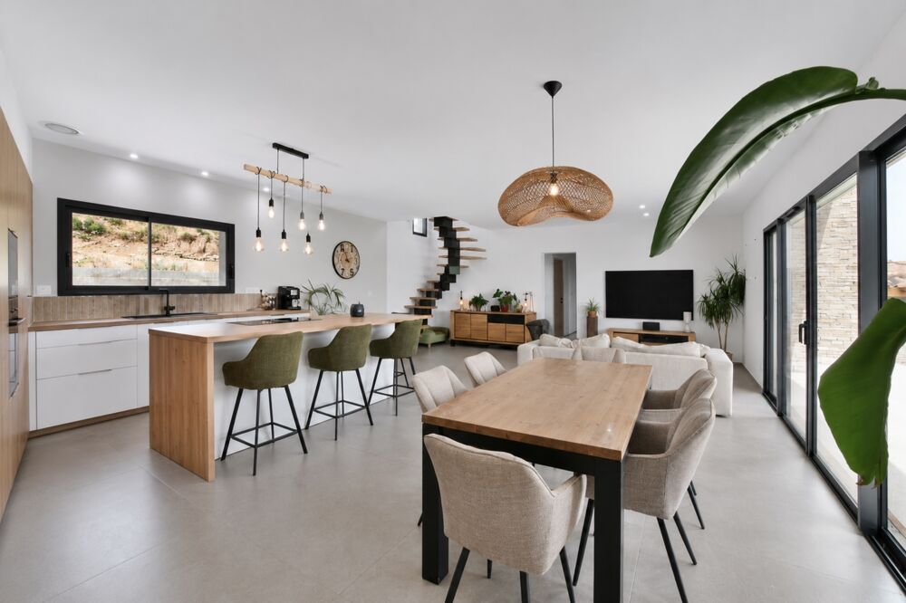 Vente Maison Villa contemporaine 196 m² – Vue exceptionnelle, piscine et 5 chambres à Neffiès Neffies
