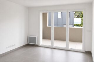  Appartement à louer 2 pièces 42 m²