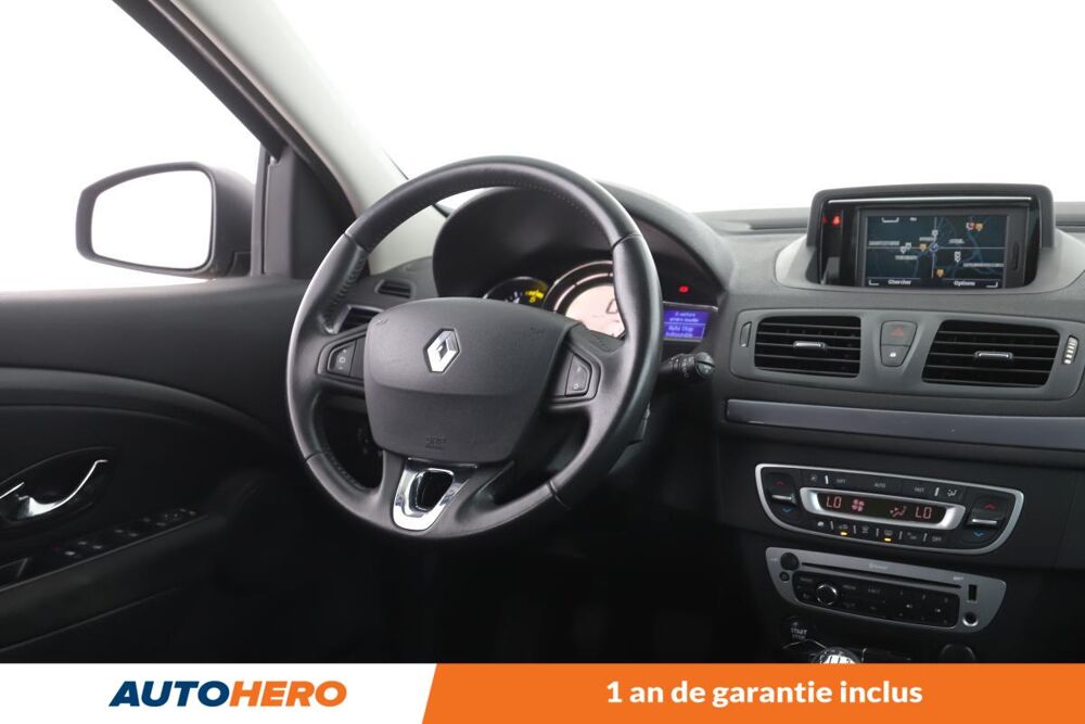 M&eacute;gane 1.5 dCi Energy Limited Eco2 110 ch 2015 occasion 92130 Issy-les-Moulineaux