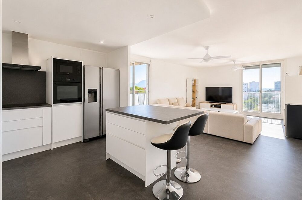 Vente Appartement ***VISITE VIRTUELLE DISPONIBLE SUR DEMANDE...LA SEYNE-SUR-MER...LE THERMIDOR II...T3 RÉNOVÉ AVEC VUE BAIE...GARAGE DE 28 M²...LO La seyne sur mer