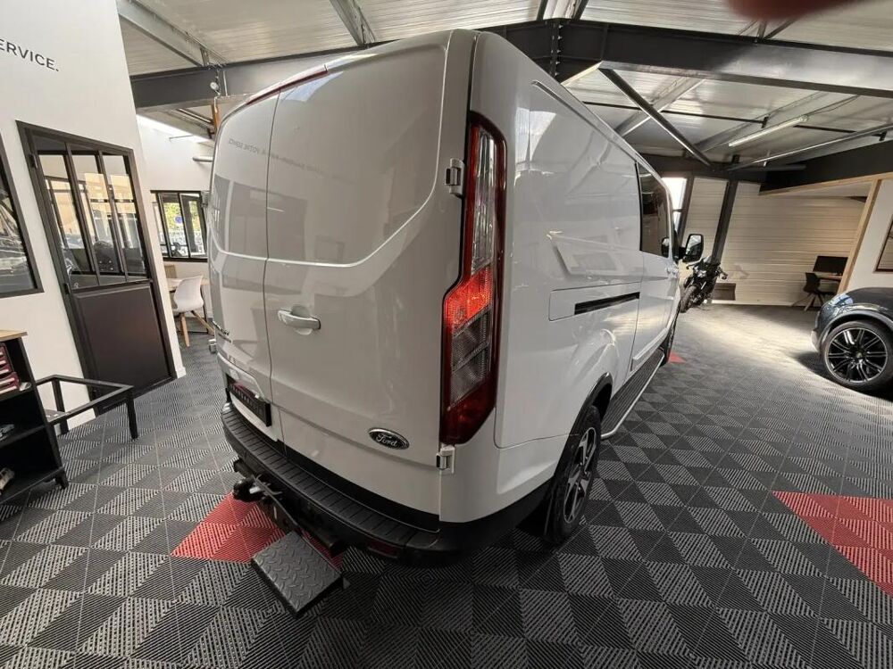 Tourneo VP 320 L2 Limited Active 2021 occasion 17139 Dompierre-sur-Mer