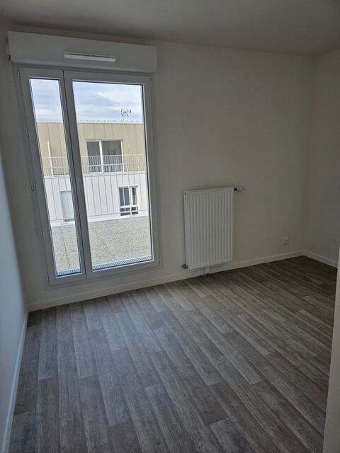  Appartement � louer 4 pi�ces 77 m�