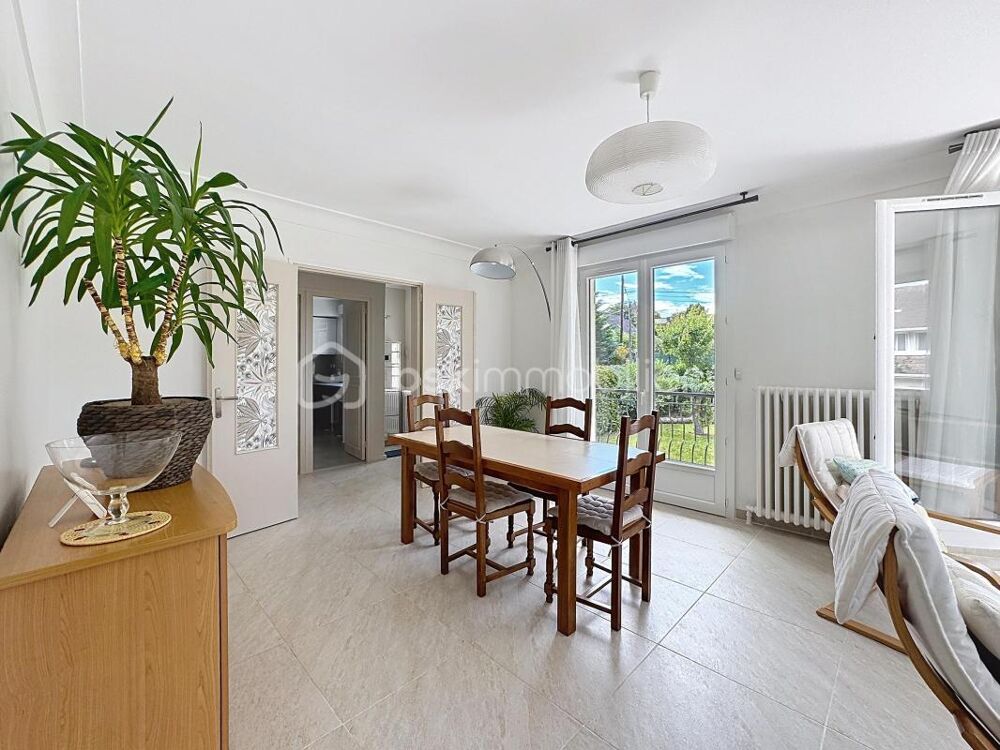 Maison familiale rénovée de 160 m²  4/5 chambres  Terrain de 780 m²  Aucun travaux à prévoir