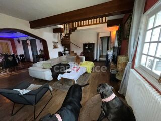  Maison � vendre 9 pi�ces 240 m�