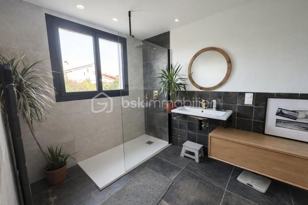 Vente Maison Maison 220 m² – Pau Nord secteur Hippodrome – 7 pièces – Terrain 1036 m² Pau