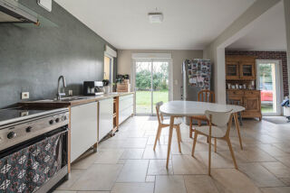  Maison � vendre 8 pi�ces 180 m�