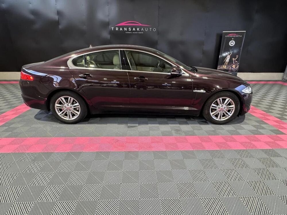 XF 2.2 Diesel PRESTIGE 2015 occasion 56120 Les Forges De Lanouee