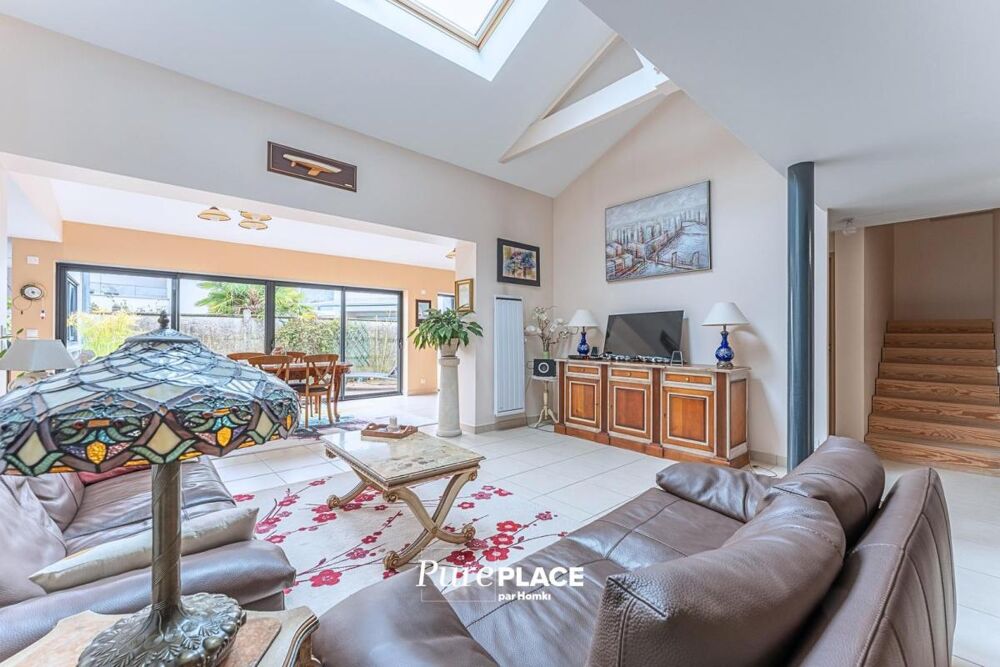 Vente Maison Maison/Villa T6 de 164 m² à Bordeaux 33200 Bordeaux