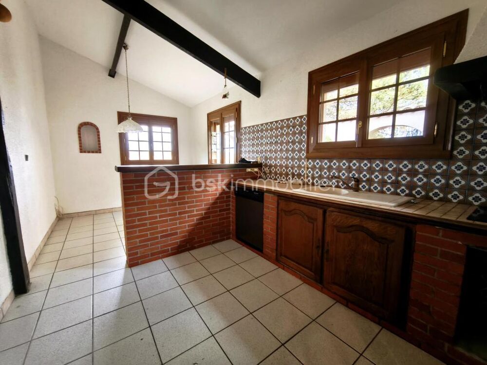 Maison 3 chambres + bureau + garage - 5300 m² jardin