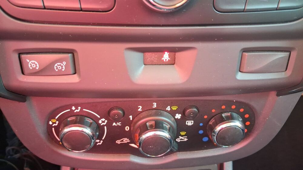Duster 1.5 dCi 90 4x2 Laureate Edition 2016 occasion 76140 Le Petit Quevilly