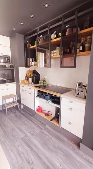  Villa � vendre 8 pi�ces 245 m�