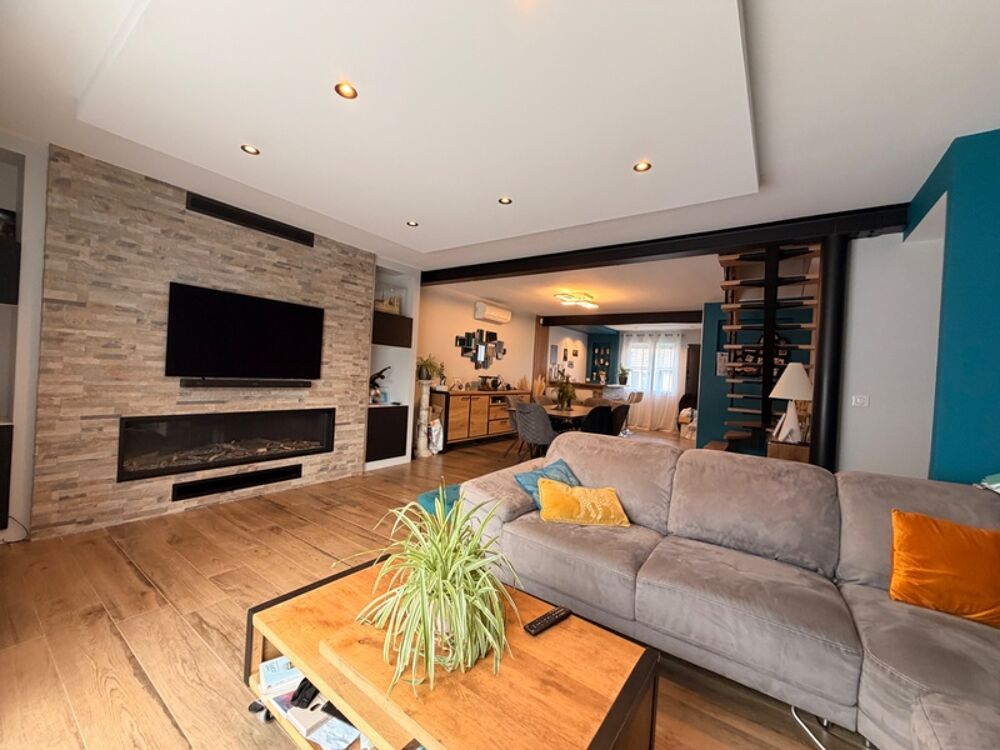 Maison à vendre 8 pièces LUCE (28)