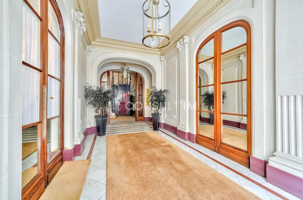   Bureaux d'une surface de 320m² Paris 8
