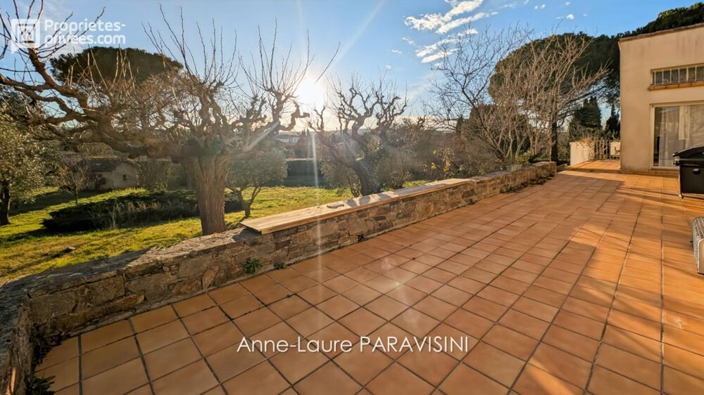 Vente Maison Maison d'architecte dans le Sud de la France face au Canal du Midi Carcassonne