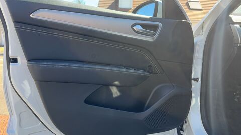 Arkana 1.6 E-Tech 145 Hybride BVA6 Intens 2022 occasion 72000 Le Mans