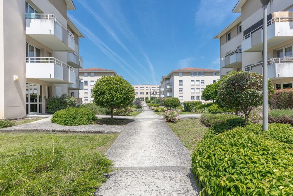Appartement T2 de 41 m² avec piscine et parking