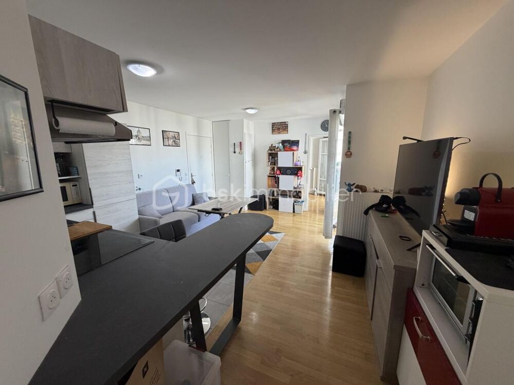 Vente Appartement Charmant petit F3 récent avec loggia, ascenseur et double parking Chessy