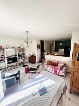 Vente Maison Arles centre – Maison 110 m² à 250 m des Arènes, terrasse 20 m² Arles