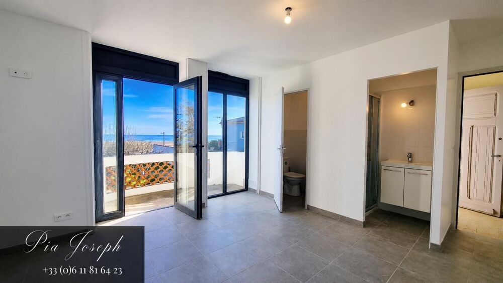 Un espace à façonner face à la mer - 85.7 m2 - un T3 et un T2