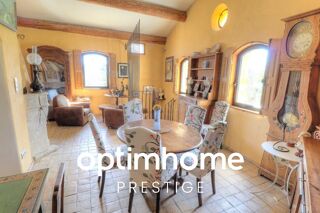  Propriété/château à vendre 12 pièces 300 m²