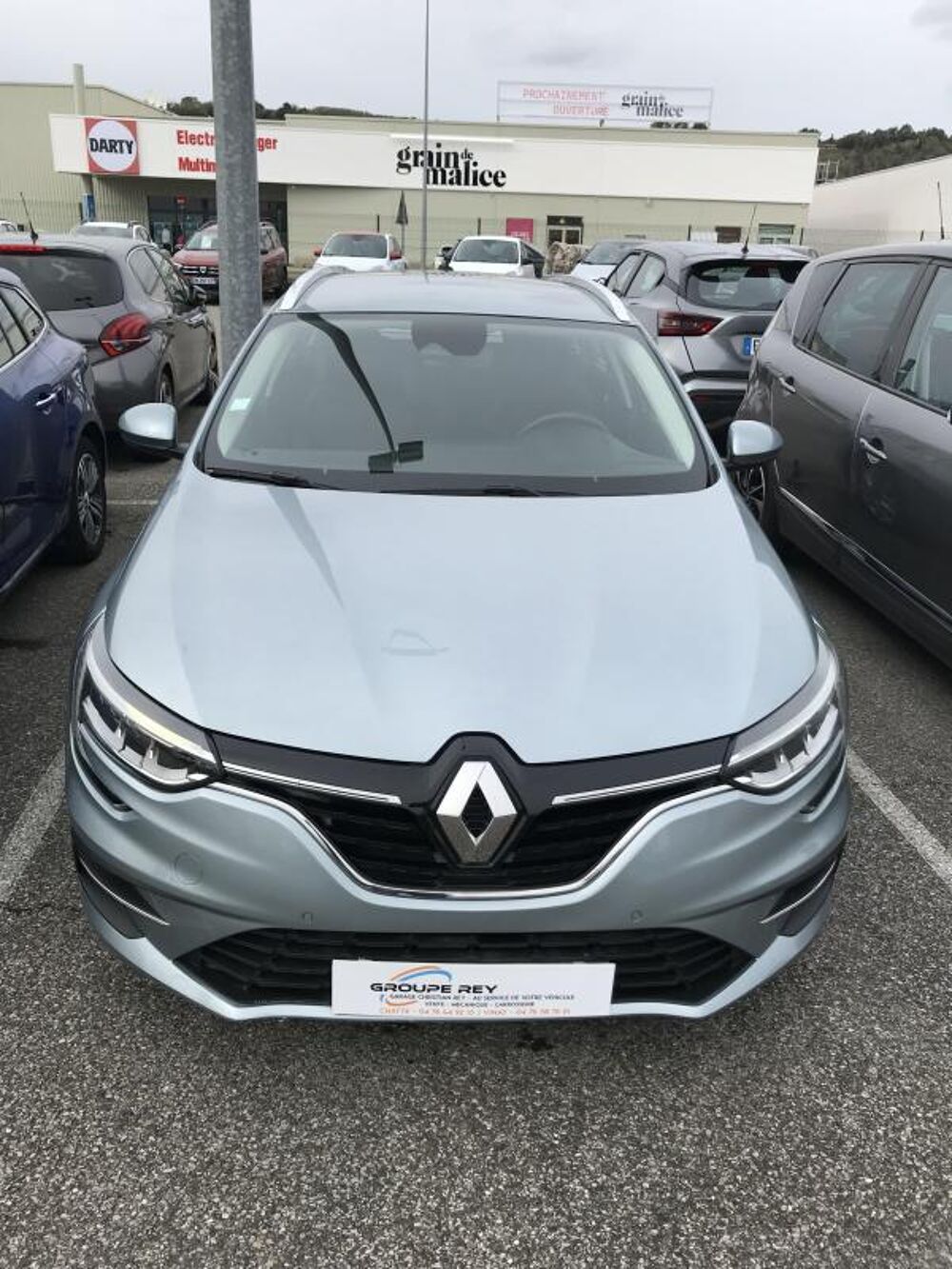 M&eacute;gane PLUG IN 160 BUSINESS 2020 occasion 38160 Chatte