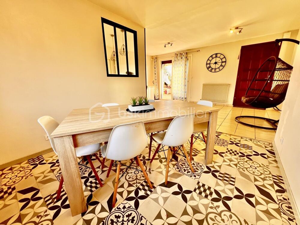 Maison familiale 113 m2 dans un environnement calme, avec grand jardin  Villedieu-du-Clain