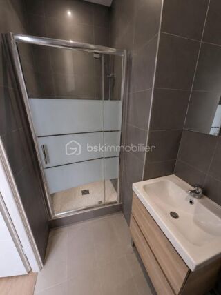  Immeuble à vendre 6 pièces 132 m²