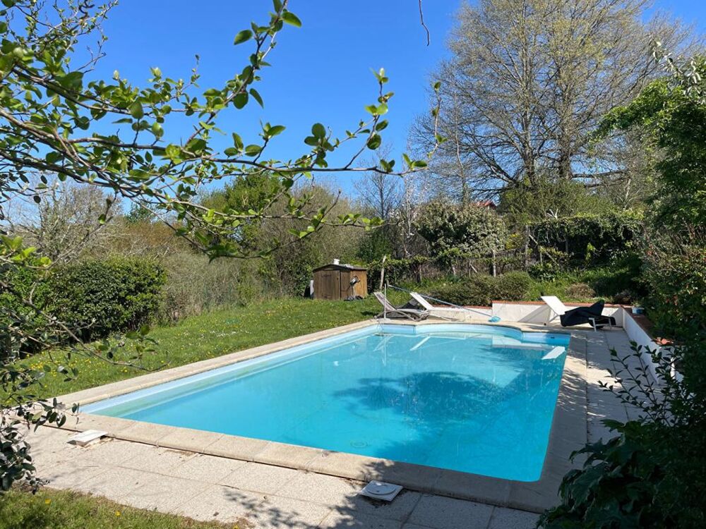 Vente Maison Ustaritz, Propriété familiale avec vue montagnes Ustaritz