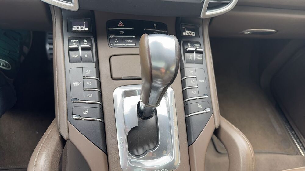 Cayenne II 3.0 Hybride 380 BVA S 2012 occasion 73290 La Motte Servolex