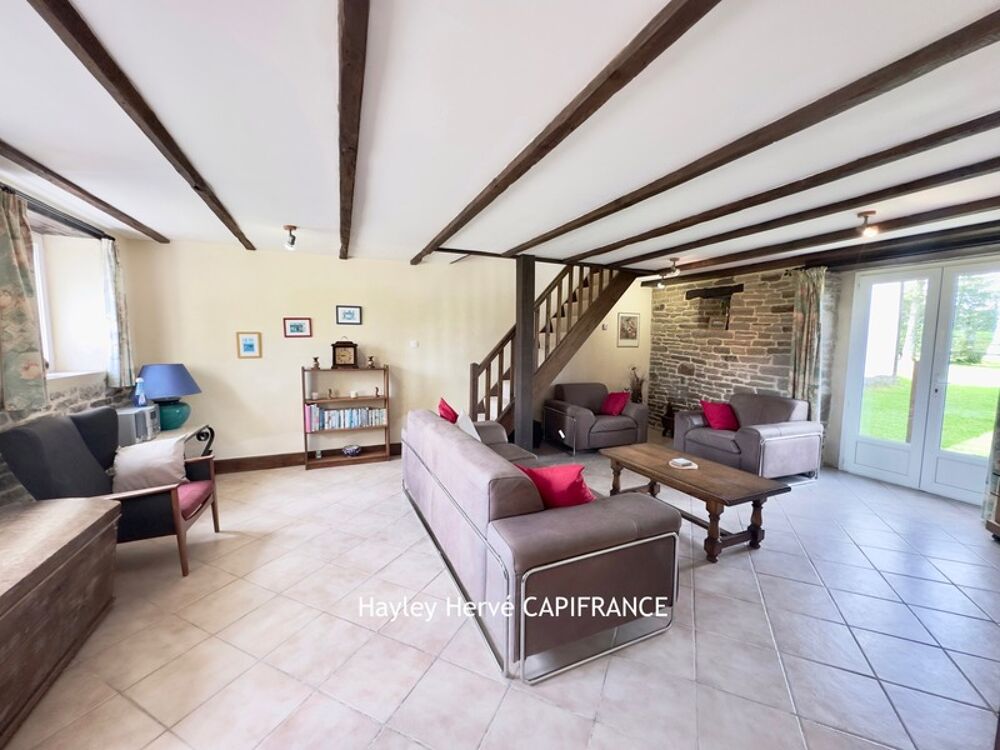 � vendre  Propri�t�/ch�teau Fleury (50800)