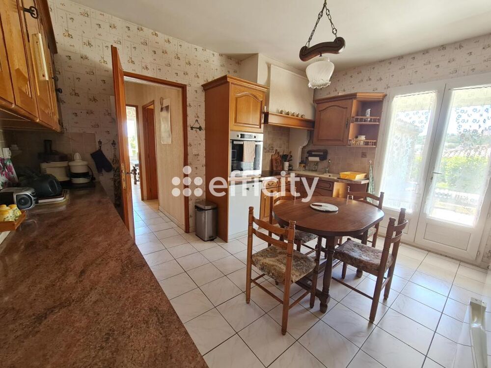 � vendre  Maison Carqueiranne (83320)