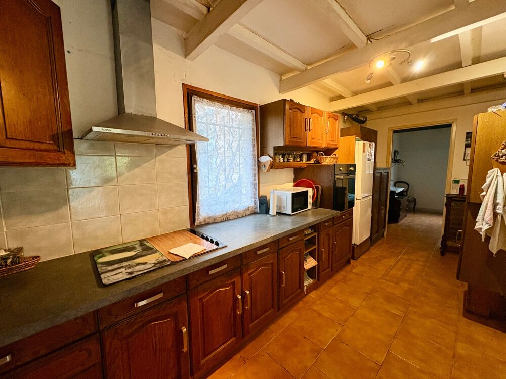 Vente Maison Maison à fort potentiel avec 2 appartements indépendants – Fréjus (La Tour de Mare) Frejus