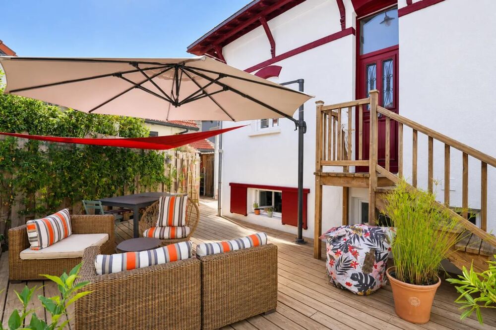 Vente Maison ARCACHON – Maison de ville 3 chambres avec grande terrasse, à deux pas du centre Arcachon