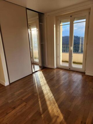 Appartement � louer 3 pi�ces 71 m�