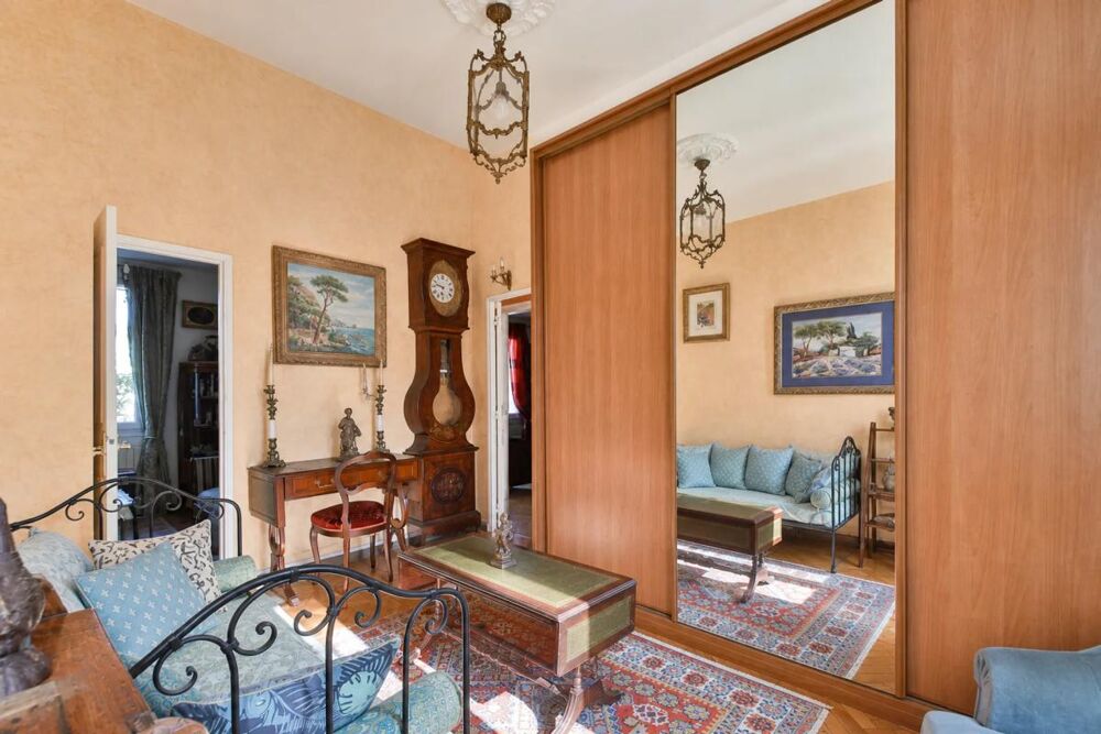 à vendre  Propriété/château Clamart (92140)